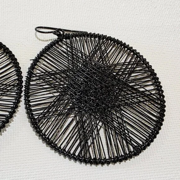 Black Round Woven Star Black Wire Dangle Hoop Pierced French Hook Earrings - Picture 7 of 9